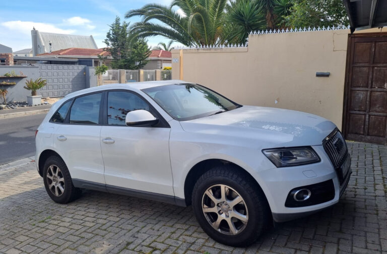 Audi Q5 on Tarlen