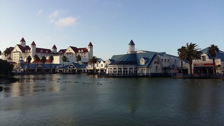 Enjoy some family fun at at Boardwalk Casino & Entertainment World