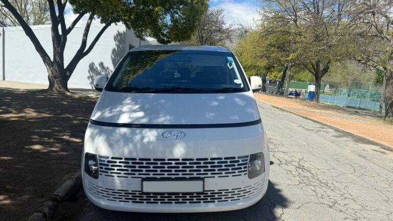 Hyundai Staria is the next most booked cars on Tarlen