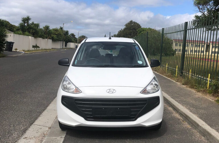 Budget holidays are less about indulgence and more about stretching your rand to experience the freedom of travel. The Hyundai Atos caters for that need.